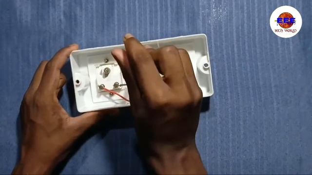 2 Socket 1 Switch 1 Indicator connection / Extension board connection / || Update World || смотреть онлайн