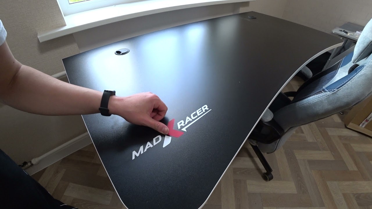 Игровой компьютерный стол MADXRACER ARENA GTS 16 смотреть онлайн