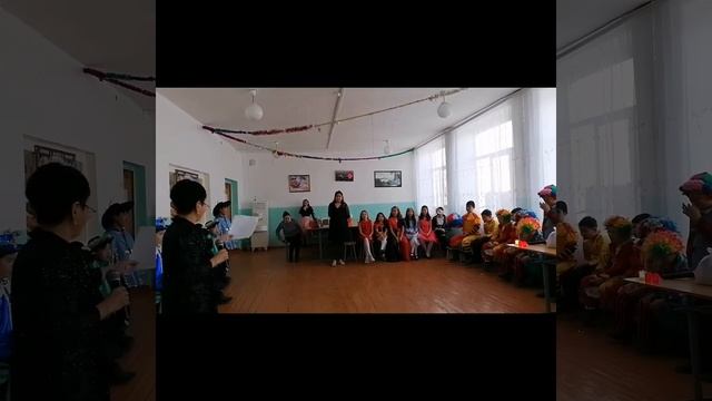 "Новогоднее настроение" 5 класс Таптанайская СОШ смотреть онлайн