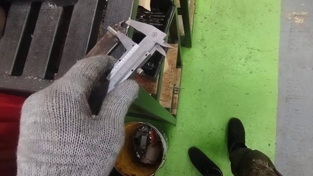 установка стекла кабину т 25. как я один ставлю? а вот так смотреть онлайн