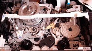 Рывками крутит видеокассету Видеомагнитофон GRUNDIG GV-5000. Часть - 1
