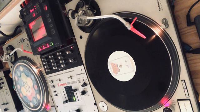 GOOD LIFE feat. FIRSTKLAS -DJ KAORI Remix- / SUITE CHIC смотреть онлайн