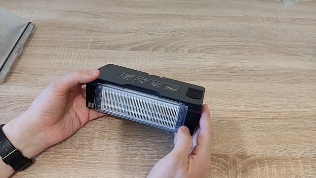Как открыть контейнер для пыли робота пылесоса Xiaomi смотреть онлайн