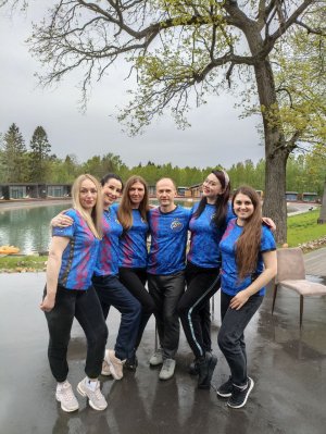 Разминка (20+) наша веселая сидячая