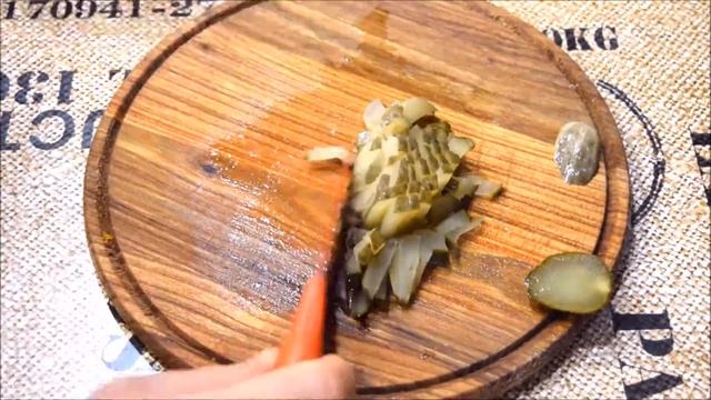 Салат луковый закусочный. Вкуснейшая закуска и не только на скорую руку. смотреть онлайн