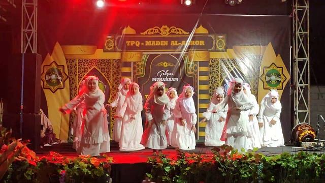 TARI ISYFA'LANA Oleh Santri TPQ-MADIN AL-ABROR Buring-Malang смотреть онлайн