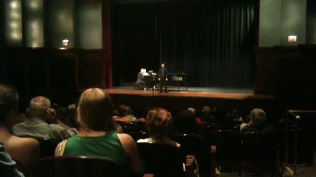 Baritone Martin Hughes Singing 