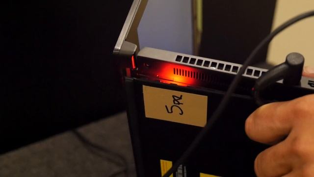 Playing 3D game with ASUS ROG ZEPHYRUS on GTX 1080, NVIDIA MAX-Q DESIGN is literally GAME CHANGER!! смотреть онлайн
