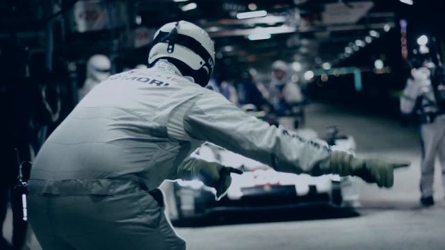 Porsche．E - Performance смотреть онлайн