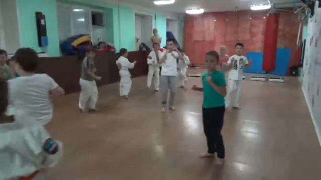 Тренировка 10 октября 2018 года. Группа №2 Киокусинкай Каратэ Климовск смотреть онлайн