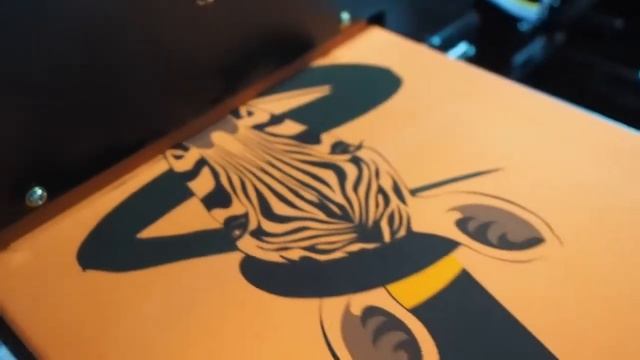 Принтер для футболок A3DTG смотреть онлайн