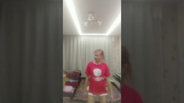 Весело. "Танцуй под Бузову, под эту лёгкую музыку ." ? смотреть онлайн