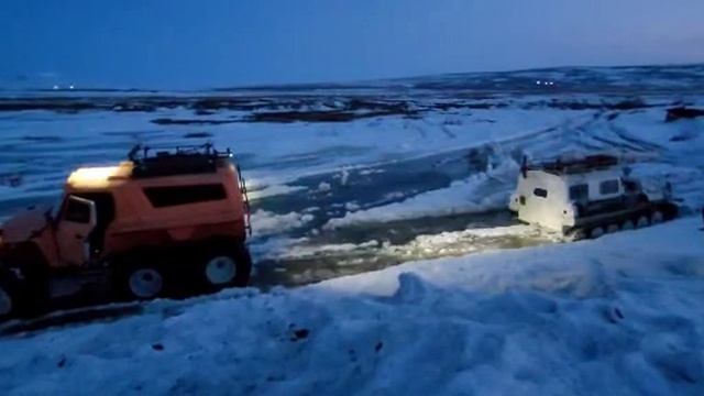 вездеход Литвина спасает газ 71 кто сказал что колеса проигрывают гусеницам? чукотка ставит все на смотреть онлайн