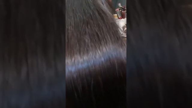 Покраска с добавлением шелка делает волосы блестящими и красивыми смотреть онлайн