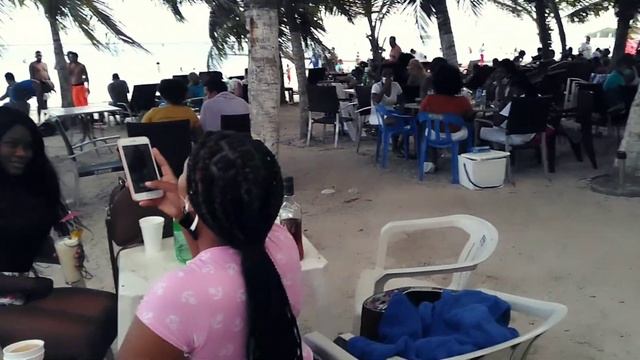 DreeZ In SDQ: Boca Chica смотреть онлайн