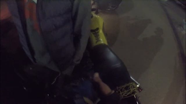 Поехал с девушкой и кончился бензин перед ДПС смотреть онлайн