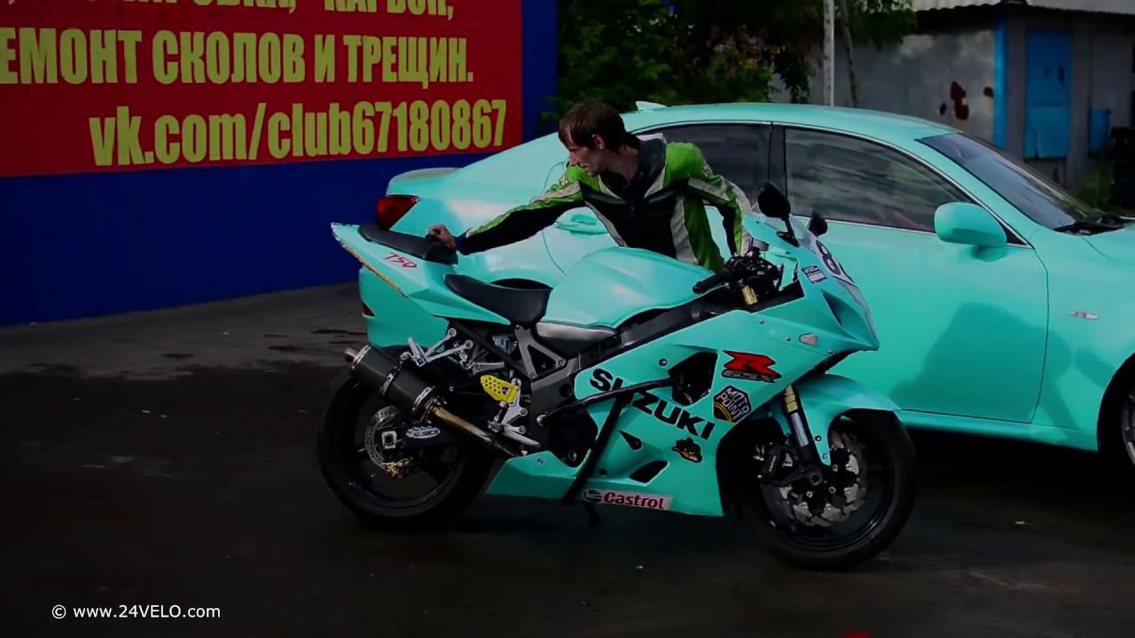В Красноярске открылась благотворительная Бикини АвтоМойка.