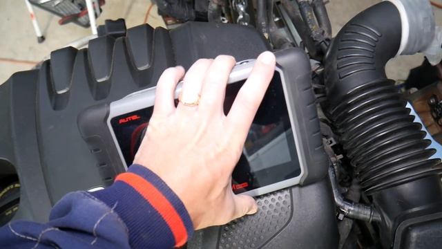 HYUNDAI SANTA FE COOLANT TEMPERATURE SENSOR REPLACEMENT LOCATION REMOVAL