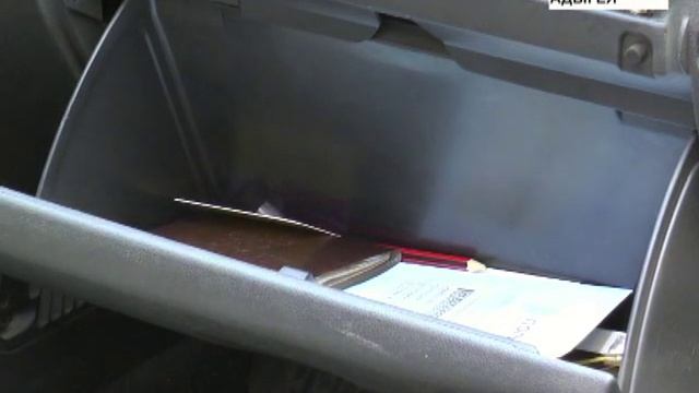 Запись камеры видеорегистратора помогла полицейским раскрыть ограбление пенсионерки в Майкопе