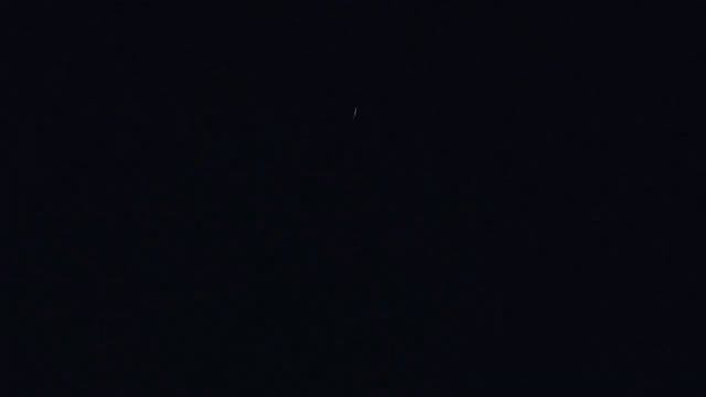 Los Avistamientos Ovni De Esta Noche 05/02/23 Las Naves Triangulares Variocolor Pon El Vídeo Lento?