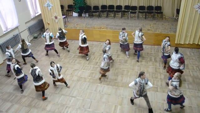 ШОТЛАНДСКИЙ ТАНЕЦ на репетиции - ансамбль РАДУГА, г. Днепропетровск. смотреть онлайн