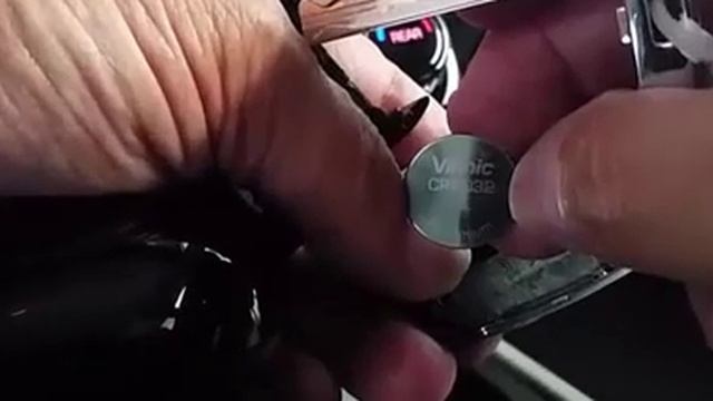 How to replace the battery in the Kia key fob, 2014 and later. смотреть онлайн