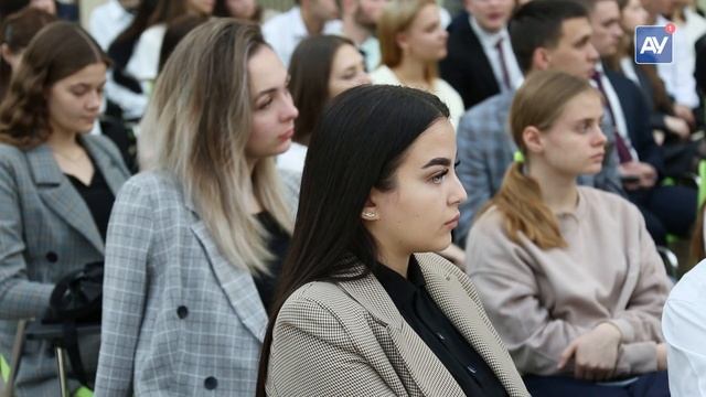 Встреча врио ректора В.Н.Ситникова со студенчеством смотреть онлайн