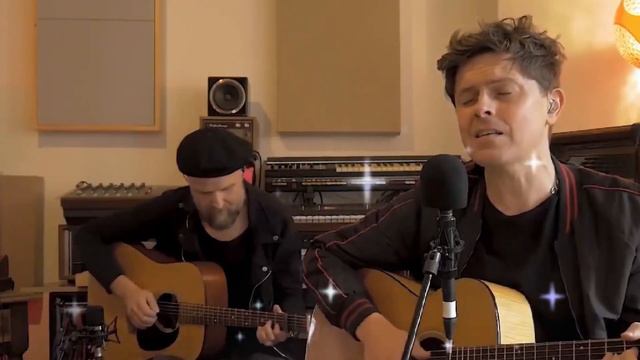 Michael Patrick Kelly "Fell in love with an alien" (unplugged) смотреть онлайн