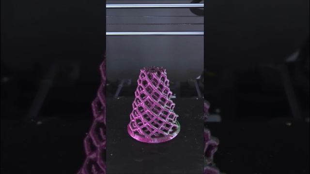 3Д печать новогодней ёлки #3dprinting #3дпечать #3дпринтер смотреть онлайн