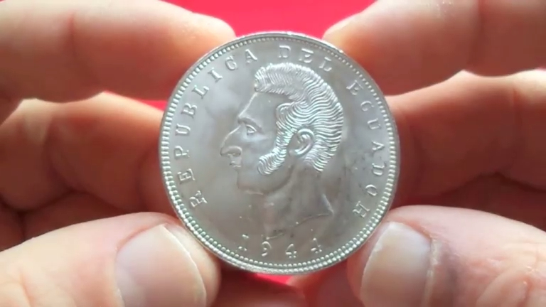 ECUADOR SILVER 5 SUCRES (Cinco) 1944 (UNC) - Antonio José De Sucre