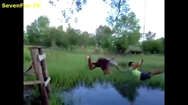 Приколы и эпическое видео 2015 #7 - Тарзанка , Голубь и Ребёнок смотреть онлайн