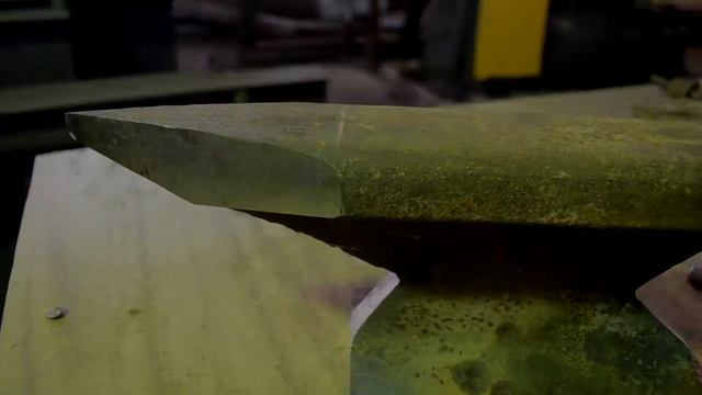 УДИВИТЕЛЬНАЯ САМОДЕЛКА из ОБЫЧНОГО куска рельсы смотреть онлайн