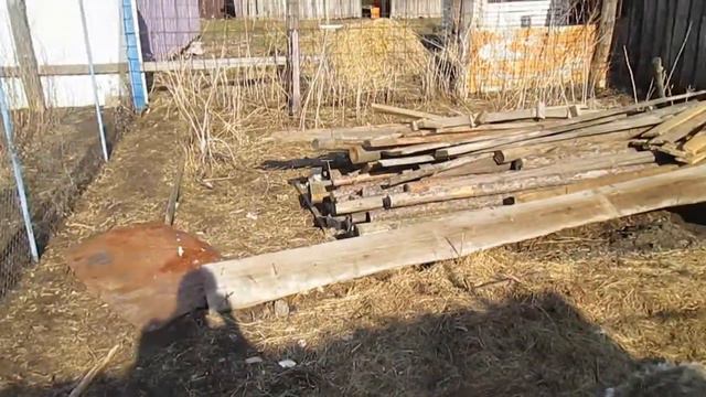 ГУСЫНЯ СЕЛА НА ГНЕЗДО смотреть онлайн