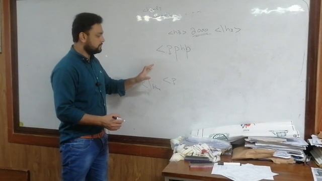 PHP Web server XAMMP structure, PHP basics variables and usage in HTML with variables смотреть онлайн