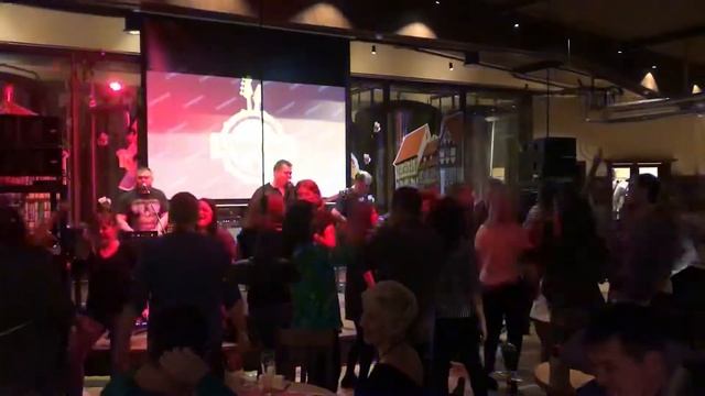 Coverband Liverpool 25.10.2019 ресторан “Max Brau” г.Владимир смотреть онлайн