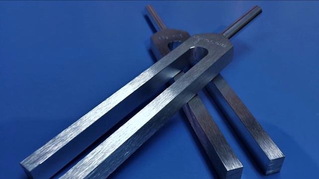432 Hz Tuning Fork - Pure Tone смотреть онлайн
