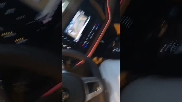 VW Touareg 2019 auto park assist #1 смотреть онлайн