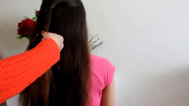 Красивая прическа своими руками Бантик из волос и коса рыбий хвост /Bow out of hair fishtail braid смотреть онлайн