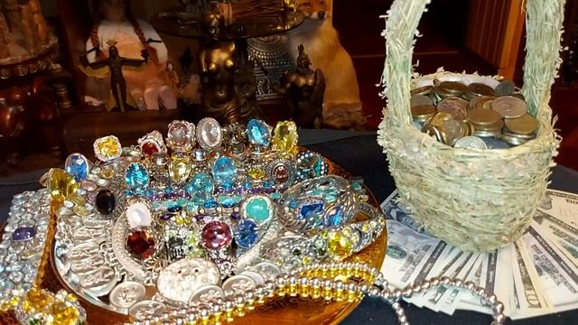 ДОСТАТОК ВЕДЬМЫ ЦВЕТАНЫ... БОЛГАРСКИЙ РИТУАЛ ПЕРЕЖИТЬ КРИЗИС... ДЛЯ ВСЕХ... ИНГА ХОСРОЕВА смотреть онлайн