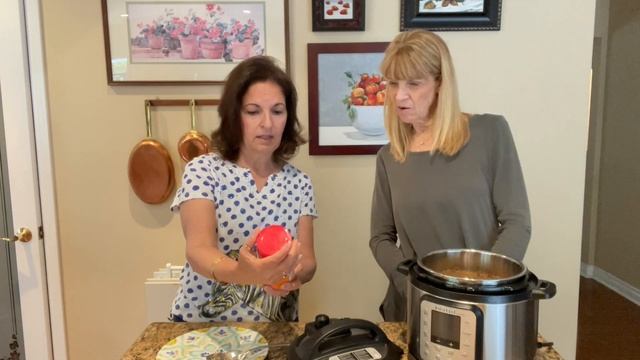 Yellow Rice and Anything on Ma'am Talks! The dish to make when in a pinch! смотреть онлайн