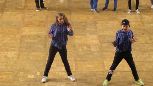Авангард! Ксюша и Абдурахим! смотреть онлайн