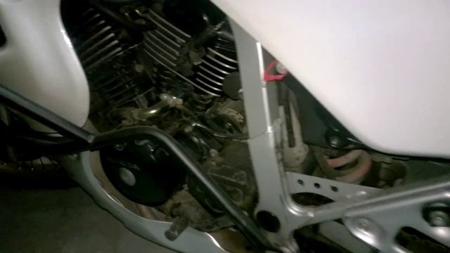 HONDA XL600V 1987 Transalp смотреть онлайн