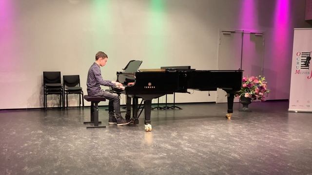 Sonate 3 Hob. XVI: 23 - Haydn - Ruben Roth - performce at Ocrum Concours 2023 Breda Nieuwe Veste смотреть онлайн