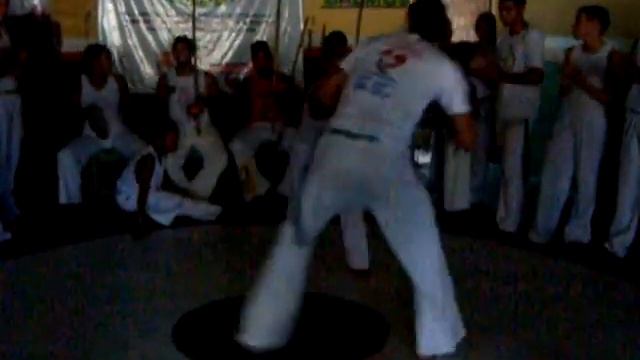 Capoeira Jalara (Mestre Atabaque) смотреть онлайн