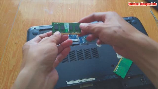 Hướng dẫn nâng cấp ram Laptop Dell 3521 смотреть онлайн