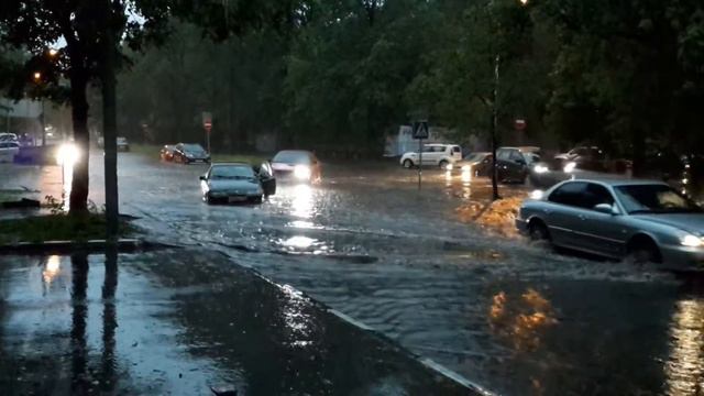 Вот так бывает даже в Москве смотреть онлайн