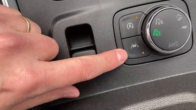 2023 Chevrolet Traverse AWD RS смотреть онлайн