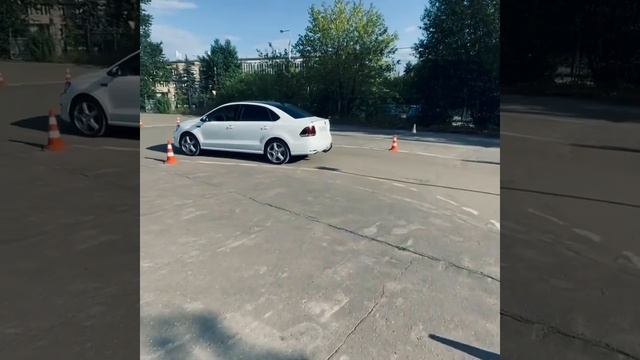 Упражнение Змейка на площадке смотреть онлайн