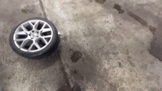 MK5 / MK6 VOLKSWAGEN GTI REAR WHEEL BEARING REPLACEMENT смотреть онлайн