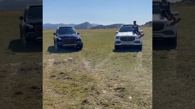 MAYBACH GLS 600 (Мерседес) попрыгунчики новая фишка Мерседеса